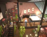 Wnętrze dwupoziomowego mieszkania w grze podobnej do The Sims. Dziewczyna stoi na antresoli, obok łóżka i biurka.