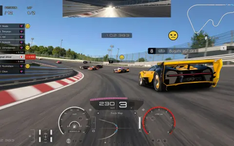 Wyścig w Gran Turismo 7 na Xbox. Żółto-czarny Bugatti VGT Gr.1 pędzi po torze, a na ekranie widać prędkość 230 km/h.