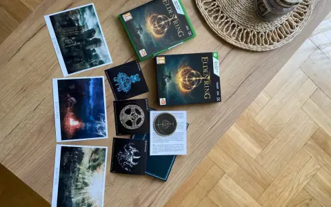 Kolekcja kart, naklejek i pudełek z grą Elden Ring, idealna dla każdego fana, który chce poczuć klimat gry, nawet poza ekranem.