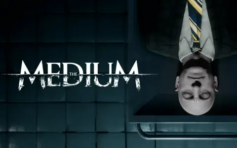 Tytuł gry "The Medium" na tle mrocznego pokoju. Obok leży mężczyzna w garniturze, jakby w transie.